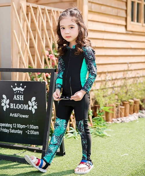 Гидрокостюм для серфинга с принтом для ребенка фото