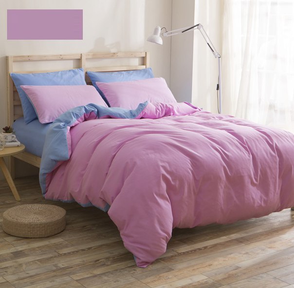 Нежно розовый постельный комплект белья фото