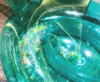 Огромный прозрачный единорог фото