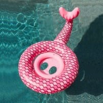 Детский надувной круг розовый хвост русалки фото