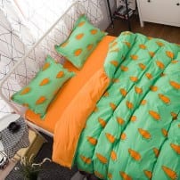 Яркое постельное белье с морковкой фото