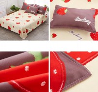 Постельный набор с яркой клубникой фото