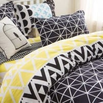 Двусторонний комплект постельного белья  с геометрическими фигурами фото