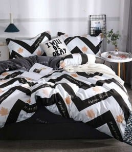 Черно-белый постельный комплект с осеним листьям фото