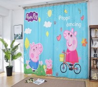 Голубые шторы в детскую комнату со свинкой пепой