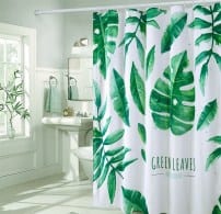 Занавеска в ванную комнату с тропическим листям